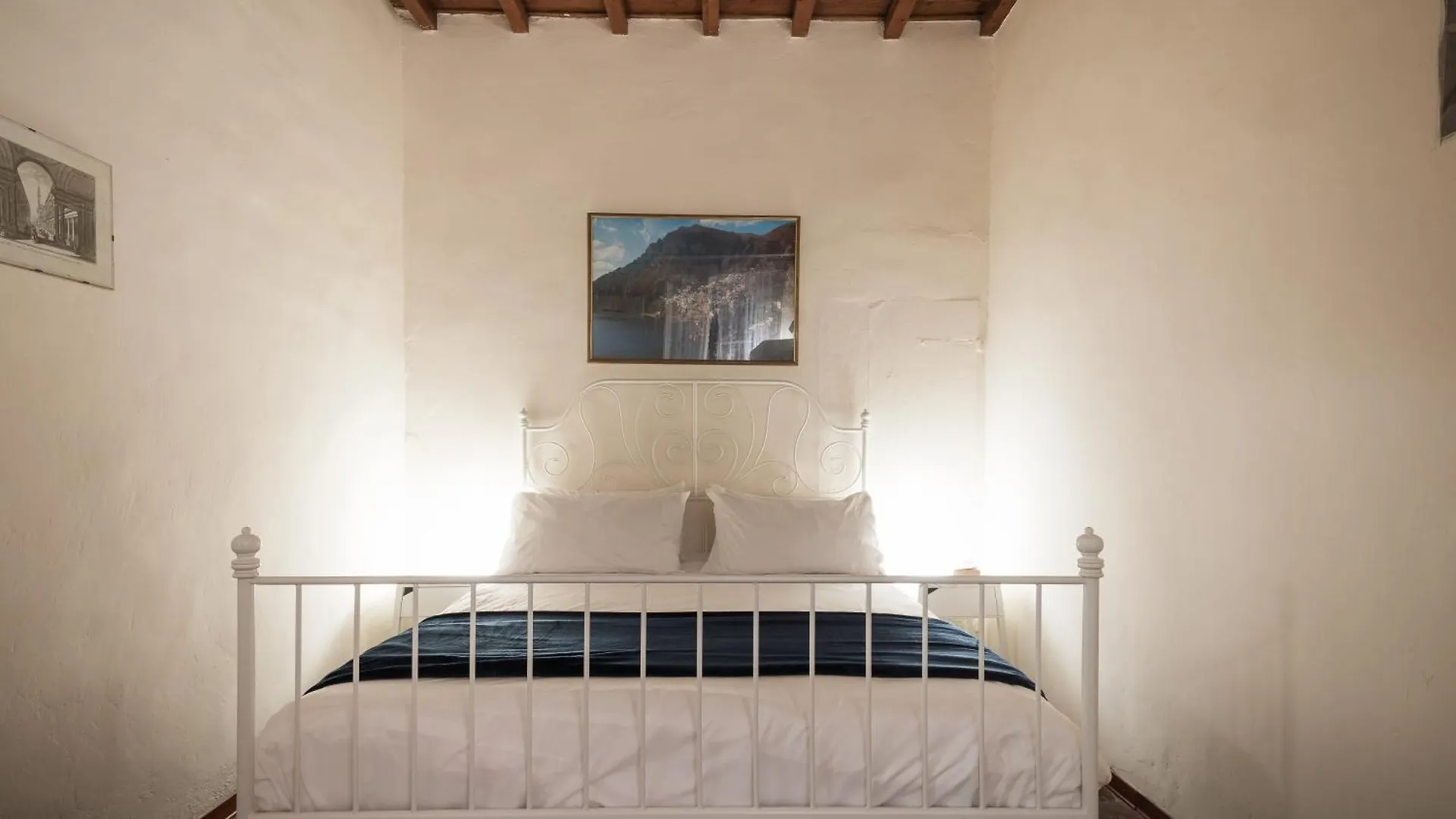 Montebello Home Florence Apartment