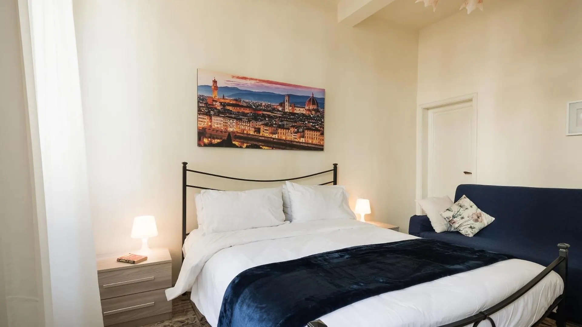 Apartment Montebello Home Florence